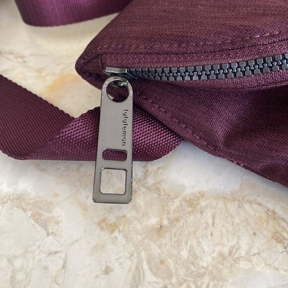 Lululemon Maroon Crossbody Fold Over Convertible Fanny Pack - Picture 7 of 11